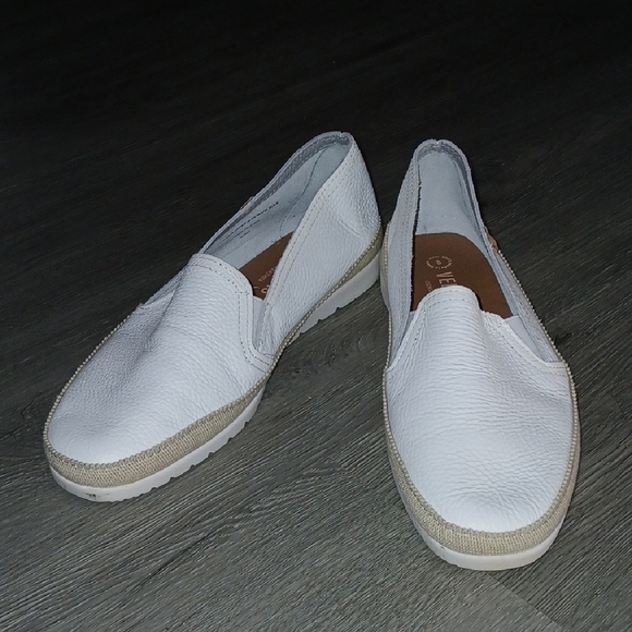 Verbenas Shoes - Verbenas Nuria White Leather Slip-On Espadrilles Casual Flats Loafer Sz 40 EUC